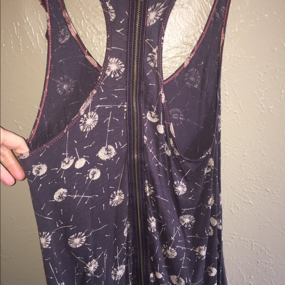 Top - Picture 5 of 6